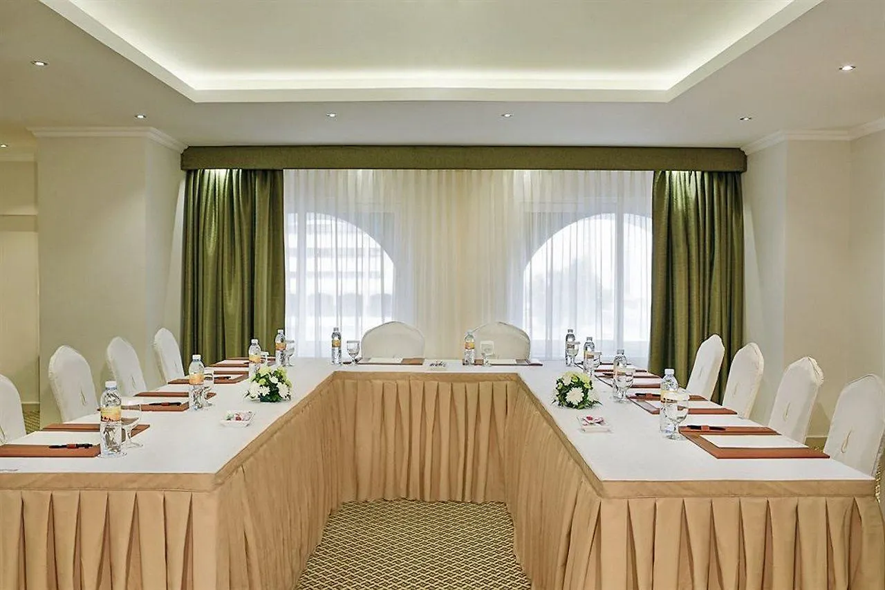 City Seasons Al Hamra Hotel Abu Dhabi