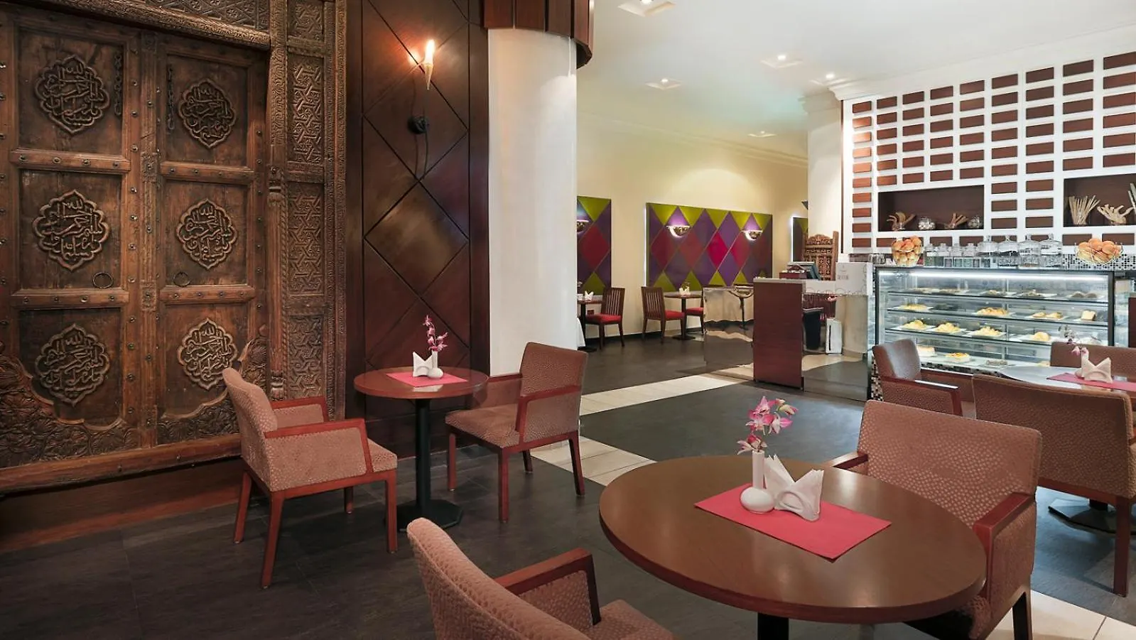 City Seasons Al Hamra Hotel Abu Dhabi