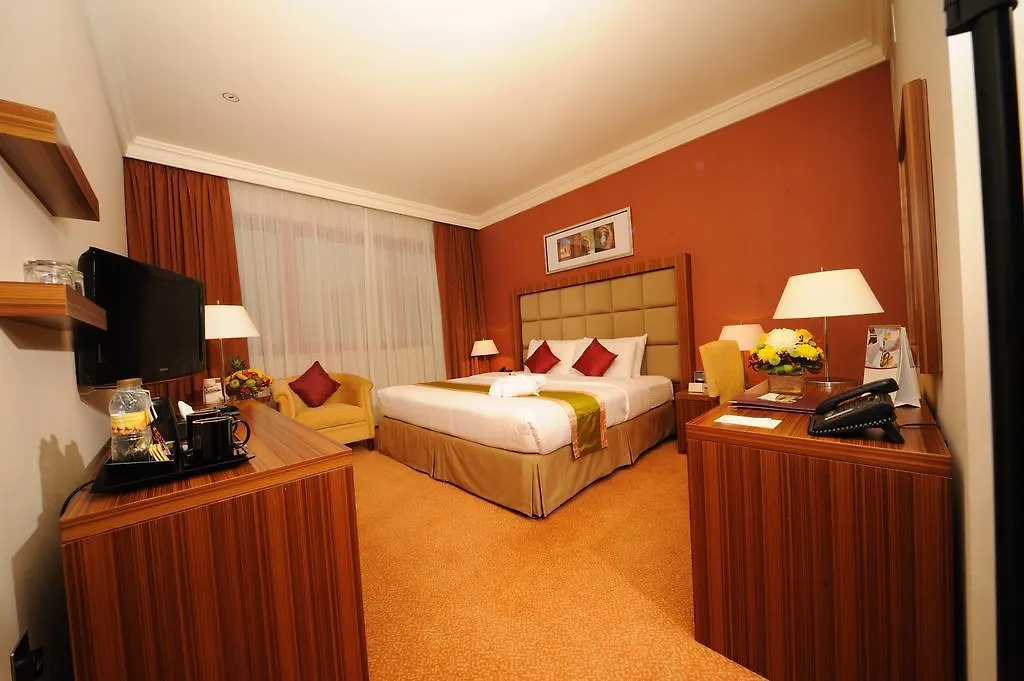City Seasons Al Hamra Hotel Abu Dhabi 4*,  United Arab Emirates