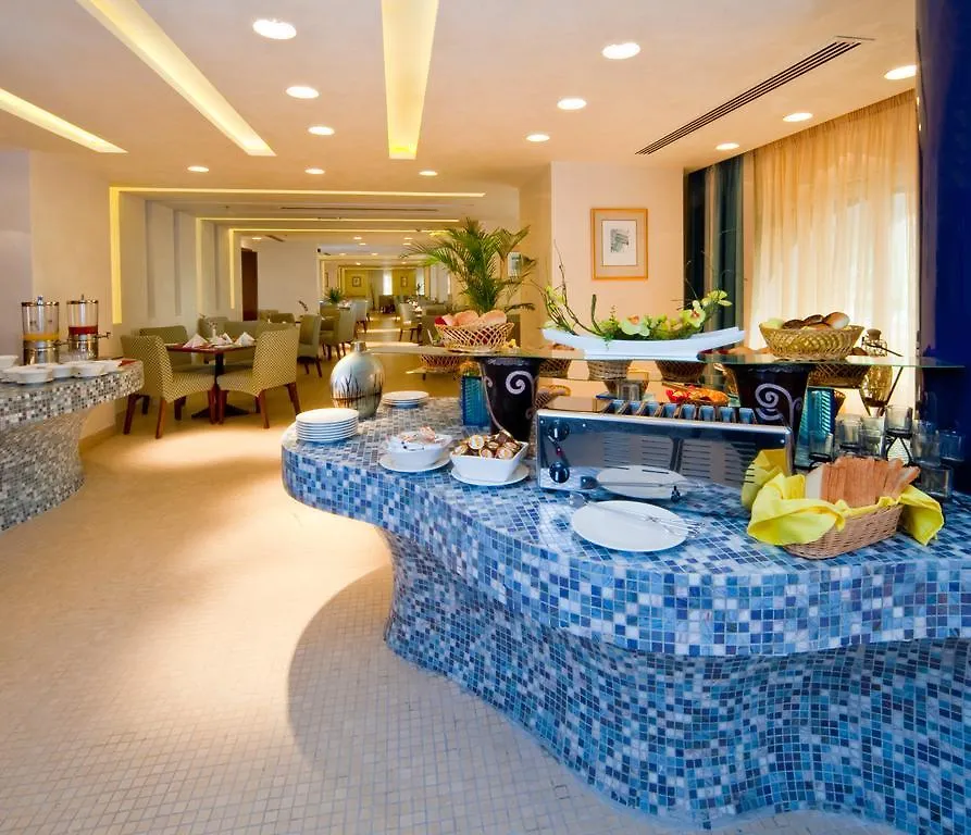 ****  City Seasons Al Hamra Hotel Abu Dhabi United Arab Emirates