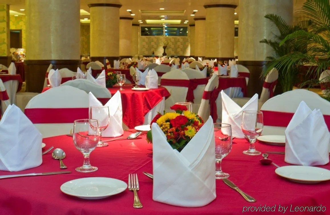 City Seasons Al Hamra Hotel Abú Dhabí 4*,
