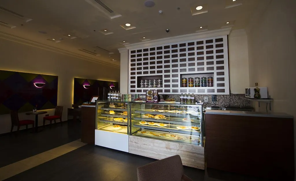 City Seasons Al Hamra Hotel Abú Dhabí