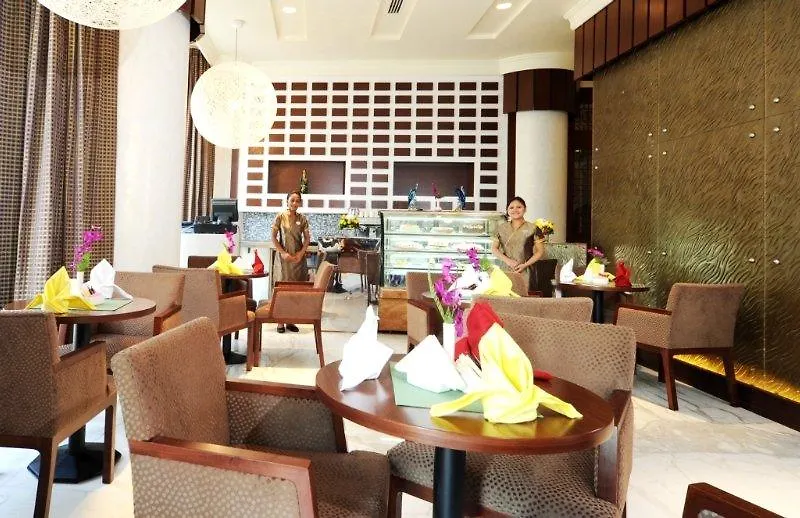 City Seasons Al Hamra Hotel Abú Dhabí