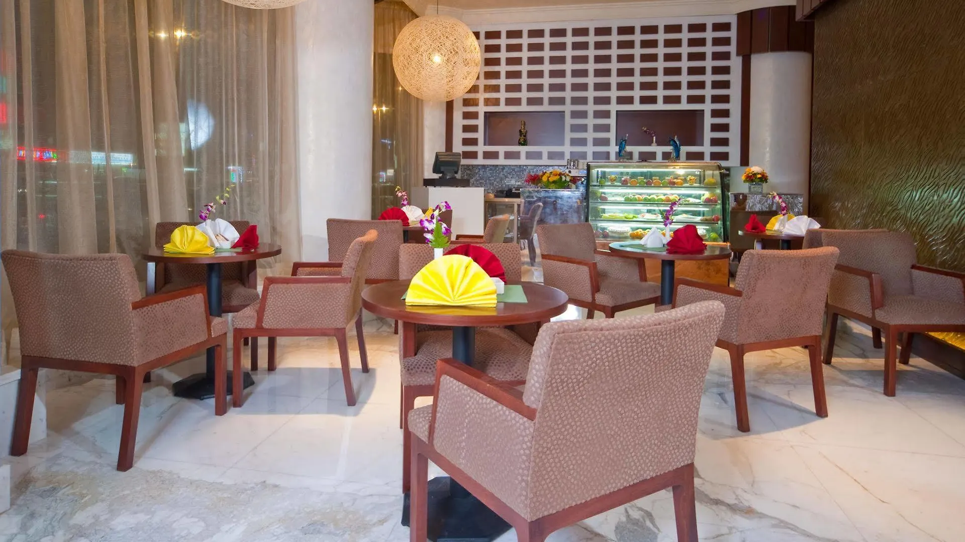 City Seasons Al Hamra Hotel Abú Dhabí